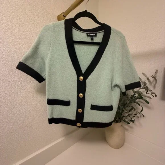 Mint Green Cropped Cardigan w/ Gold Buttons – Express, Size M - Picture 2 of 5